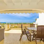 V89b Sea Lights Villa
