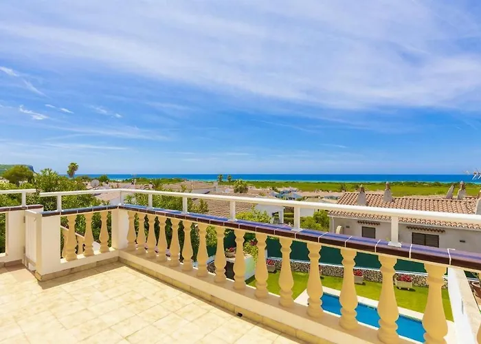 V89b Sea Lights Villa